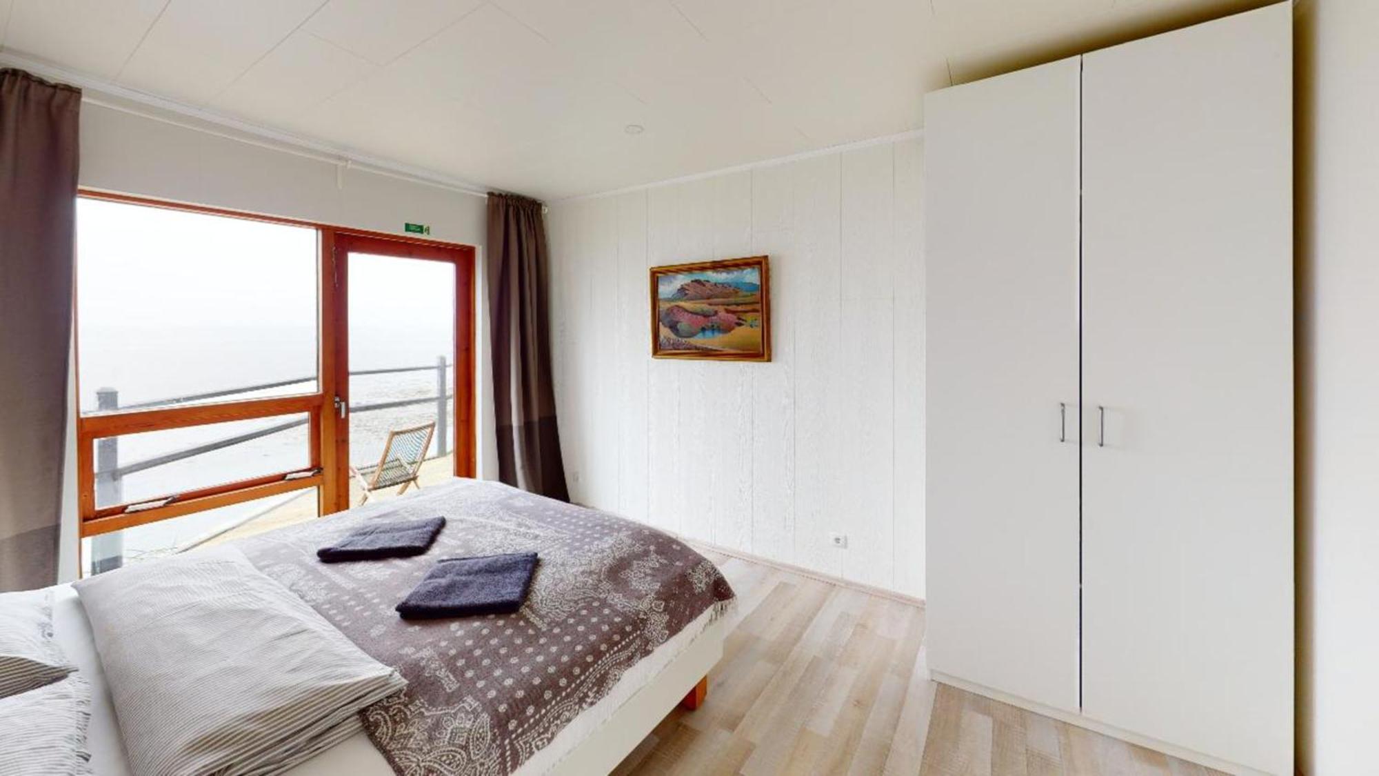 Gotuhus - Ocean View Apartment Хеллиссаннур Экстерьер фото